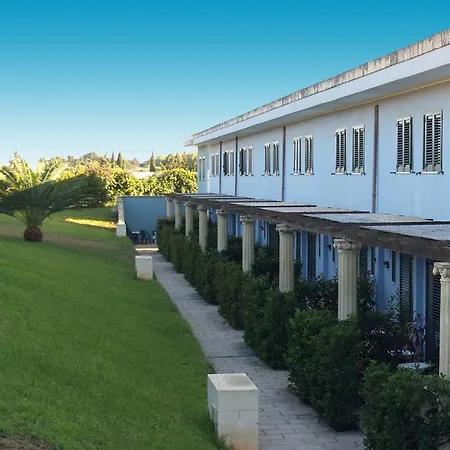 Le Corti Della Brunese Apartment Torre dell'Orso